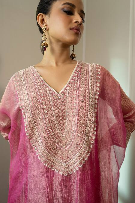 Buy_Nabo_Pink Crepe, Cotton Tassels V-neck Mughal Architecture Kaftan With Pant _Online_at_Aza_Fashions