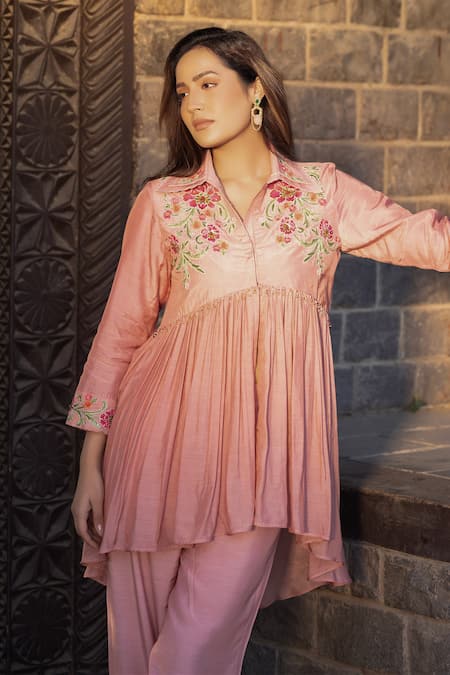 Shop_Kahani Lush_Peach Cotton, Silk Embroidery, Sequins, Beads Collared Floral Tunic And Pant Set _Online_at_Aza_Fashions
