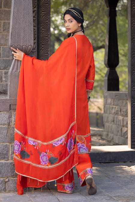 Kahani Lush Orange Chanderi Sequins, Zari, Beads V-neck Floral Embroidered Kurta Set Online at Aza Fashions Kahani Lush_Orange Chanderi Sequins, Zari, Beads V-neck Floral Embroidered Kurta Set _Online_at_Aza_Fashions