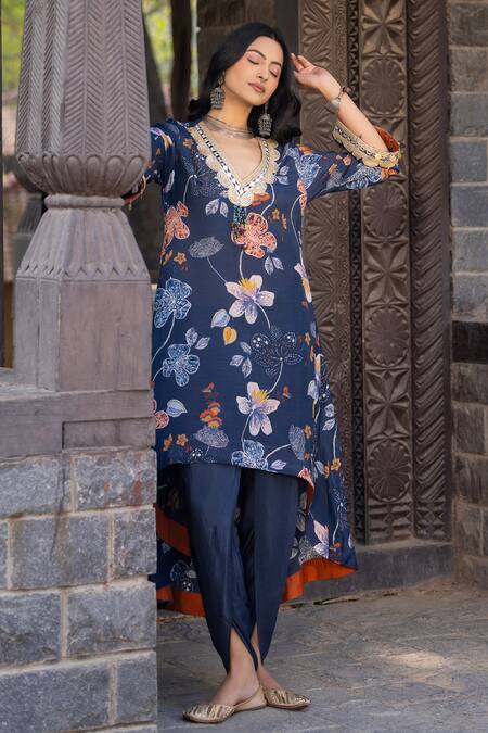 Kahani Lush Blue Cotton, Silk Mirrors V-neck Botanical Print Kurta And Dhoti Pant Set Online at Aza Fashions Kahani Lush_Blue Cotton, Silk Mirrors V-neck Botanical Print Kurta And Dhoti Pant Set _Online_at_Aza_Fashions