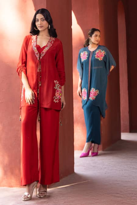 Kahani Lush Blue Organza Embroidery, Sequins, Beads Round Neck, Floral Shrug Pant Set Online at Aza Fashions Kahani Lush_Blue Organza Embroidery, Sequins, Beads Round Neck, Floral Shrug Pant Set _Online_at_Aza_Fashions