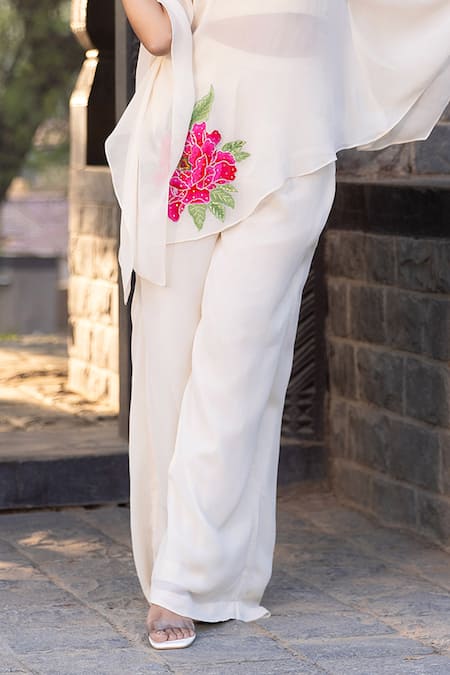 Buy Kahani Lush Cream Georgette Cut Work, Embroidery, Sequins Asymmetric Floral Top And Pant Set Online at Aza Fashions Buy_Kahani Lush_Cream Georgette Cut Work, Embroidery, Sequins Asymmetric Floral Top And Pant Set _Online_at_Aza_Fashions
