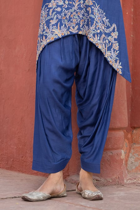 Kahani Lush Blue Cotton, Silk Sequins, Beads, Embroidery Split Floral Kurta And Salwar Set Online at Aza Fashions Kahani Lush_Blue Cotton, Silk Sequins, Beads, Embroidery Split Floral Kurta And Salwar Set _Online_at_Aza_Fashions