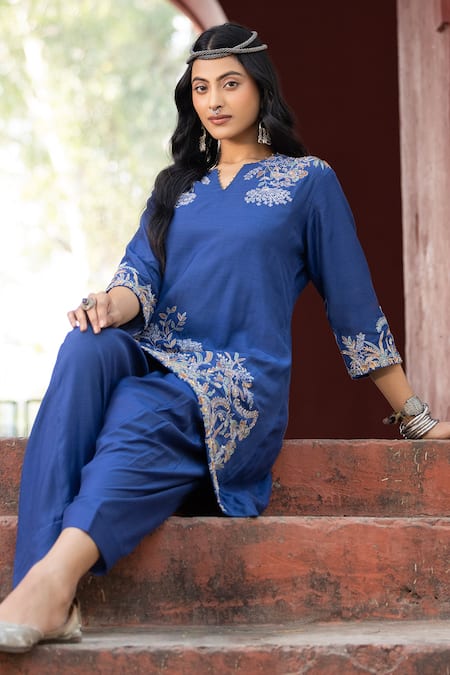 Kahani Lush Blue Cotton, Silk Sequins, Beads, Embroidery Split Floral Kurta And Salwar Set at Aza Fashions Kahani Lush_Blue Cotton, Silk Sequins, Beads, Embroidery Split Floral Kurta And Salwar Set _at_Aza_Fashions