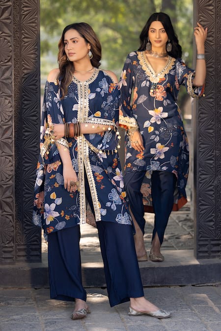 Kahani Lush Blue Cotton, Silk Mirrors, Zari Round Neck Floral Embroidered Kaftan And Pant Set at Aza Fashions Kahani Lush_Blue Cotton, Silk Mirrors, Zari Round Neck Floral Embroidered Kaftan And Pant Set _at_Aza_Fashions