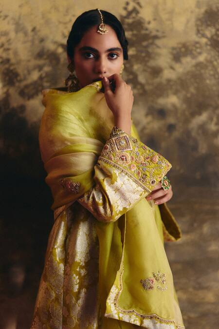 Buy_Petticoat Lane By Divya_Green Organza, Chanderi, Brocade Pearls, Sequins, A-line Kurta Set With Dupatta 