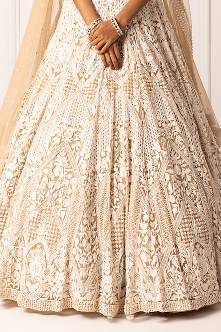 Buy_Isha Regalia_Beige Net, Satin Pearls, Sequins Round Floral Embroidered Bridal Lehenga Set 