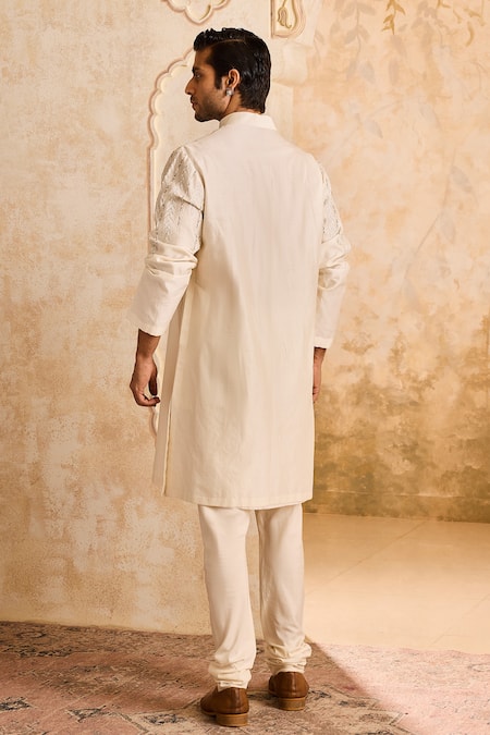Histori Leaf Vine Applique Kurta Set 