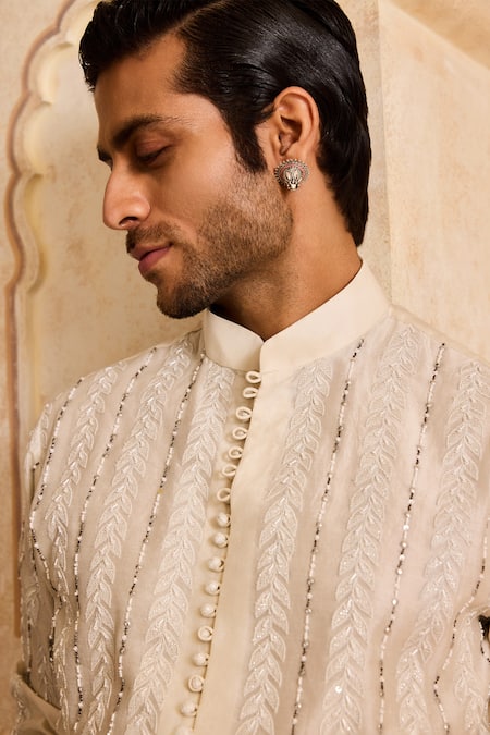 Buy Histori Ivory Chanderi, Satin, Cut Work, Applique, Leaf Vine Kurta Set Online at Aza Fashions Buy_Histori_Ivory Chanderi, Satin, Cut Work, Applique, Leaf Vine Kurta Set _Online_at_Aza_Fashions