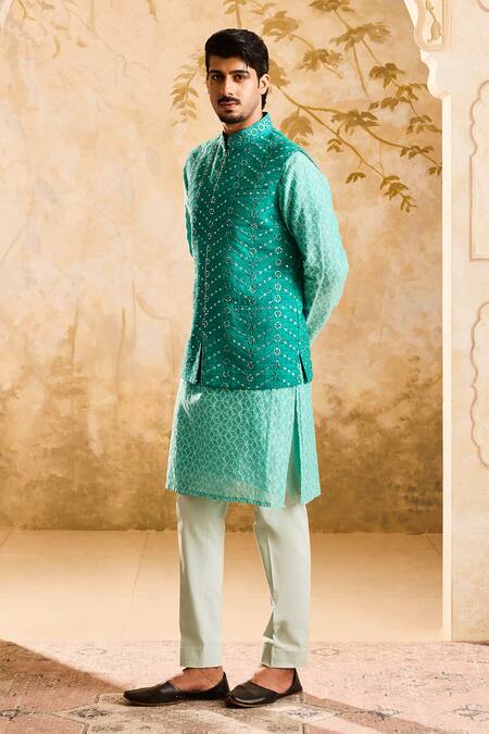 Shop_Histori_Green Chanderi, Cotton, Silk Mirrors, Embroidery Resham Bundi Kurta Set _Online_at_Aza_Fashions