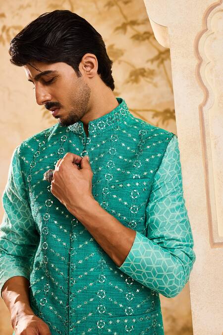 Histori_Green Chanderi, Cotton, Silk Mirrors, Embroidery Resham Bundi Kurta Set _at_Aza_Fashions