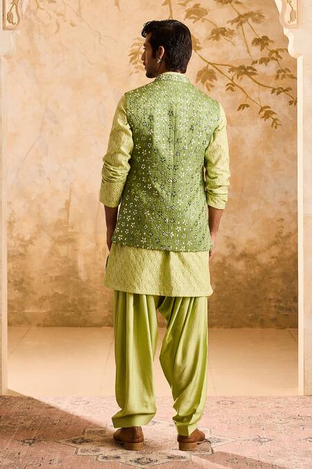 Shop Histori Green Chanderi, , Silk, Satin Mirrors, And Resham Bloom Bundi Set at Aza Fashions Shop_Histori_Green Chanderi, , Silk, Satin Mirrors, And Resham Bloom Bundi Set _at_Aza_Fashions