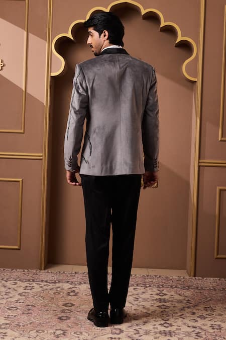 Histori Beaded Wave Embroidered Velvet Tuxedo Set 