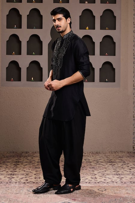 Histori_Black Chanderi, Cotton Beads, Sequins Embroidered Kurta Set _Online_at_Aza_Fashions