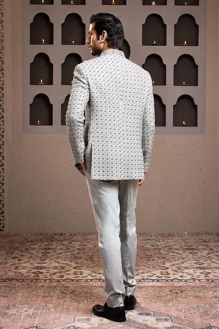 Histori Embroidered Jodhpuri & Pant Set 