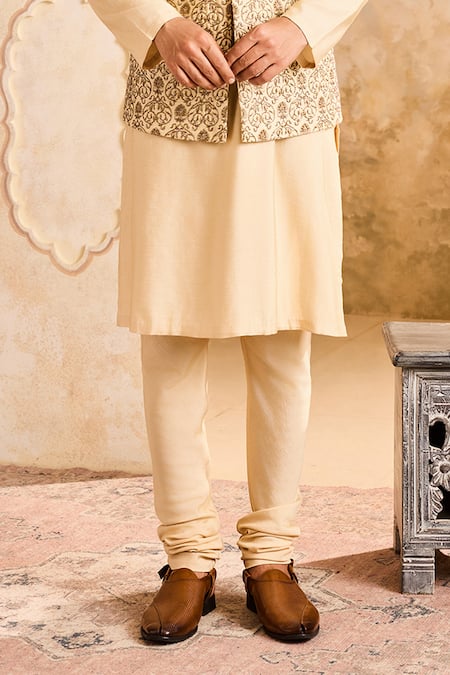 Histori_Beige Cotton, Chanderi, Silk Beads, Diamonds Embroidered Raw Bundi Kurta Set _Online_at_Aza_Fashions