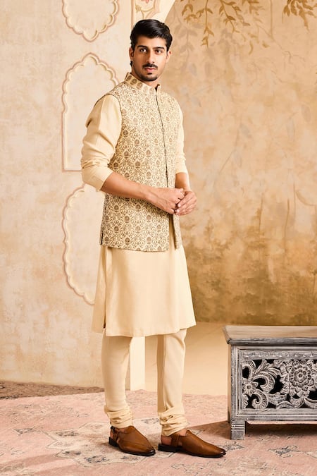 Buy_Histori_Beige Cotton, Chanderi, Silk Beads, Diamonds Embroidered Raw Bundi Kurta Set _Online_at_Aza_Fashions