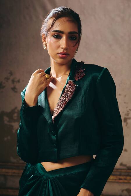 Shop Masumi Mewawalla Green Silk, Maheshwari, Linen Sequins Embellished Blazer And Draped Skirt Set Online at Aza Fashions Shop_Masumi Mewawalla_Green Silk, Maheshwari, Linen Sequins Embellished Blazer And Draped Skirt Set _Online_at_Aza_Fashions