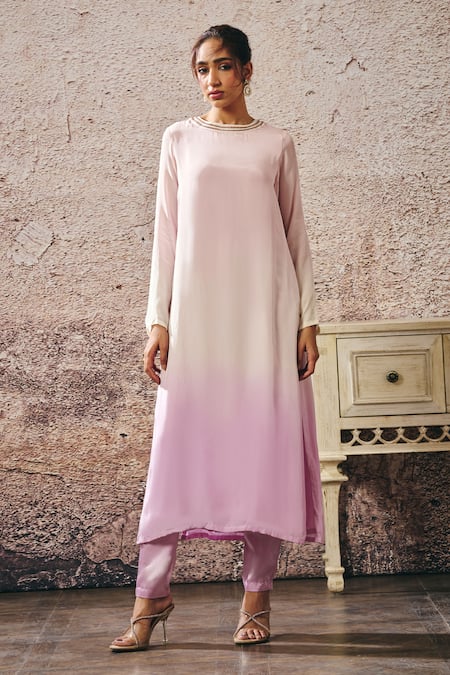 Masumi Mewawalla_Purple Crepe Embroidery Round Neck Embellished Ombre Kurta _Online_at_Aza_Fashions