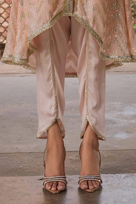 Mustard Moon By Neyha And Vrinda_Peach Georgette, Satin Sequins V-neck Embroidered Kurta And Tulip Pant Set _Online_at_Aza_Fashions