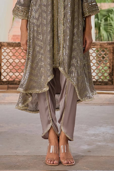 Mustard Moon By Neyha And Vrinda Gray Georgette, Satin Sequins V-neck Slate Grey Embroidered Kurta Set Online at Aza Fashions Mustard Moon By Neyha And Vrinda_Gray Georgette, Satin Sequins V-neck Slate Grey Embroidered Kurta Set _Online_at_Aza_Fashions
