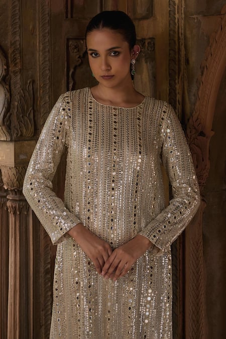 Mustard Moon By Neyha And Vrinda_Beige Georgette, Silk Sequins, Mirrors Round Neck Embroidered Kurta Set _Online_at_Aza_Fashions