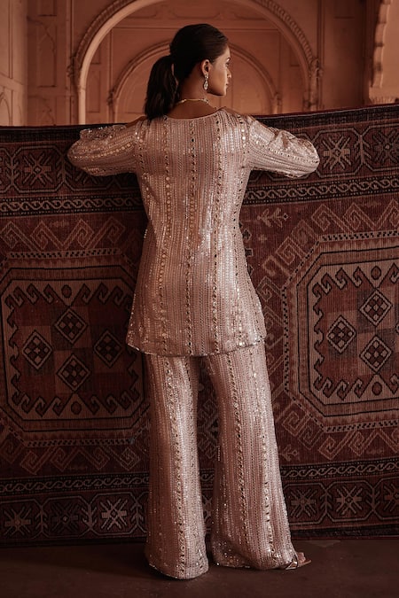 Mustard Moon By Neyha And Vrinda Peach Mirror Embroidered Tunic & Flared Pant 