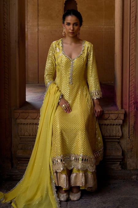Buy_Mustard Moon By Neyha And Vrinda_Yellow Georgette Mirrors, Sequins, Zari Asymmetric Embroidered Anarkali Set _Online_at_Aza_Fashions