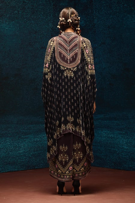 Shop Rajdeep Ranawat Black Silk Embroidery Bandeau Neck Botanical Asymmetric Kaftan at Aza Fashions Shop_Rajdeep Ranawat_Black Silk Embroidery Bandeau Neck Botanical Asymmetric Kaftan _at_Aza_Fashions