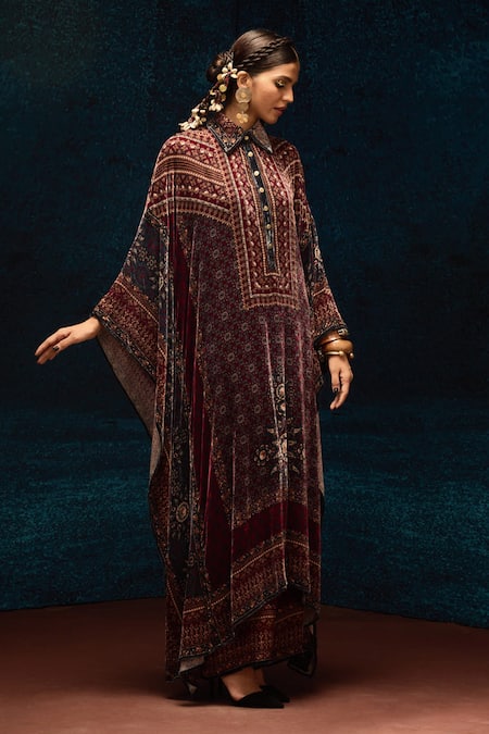 Buy_Rajdeep Ranawat_Maroon Silk Embroidery Collared Ajrakh Print Kaftan _Online_at_Aza_Fashions