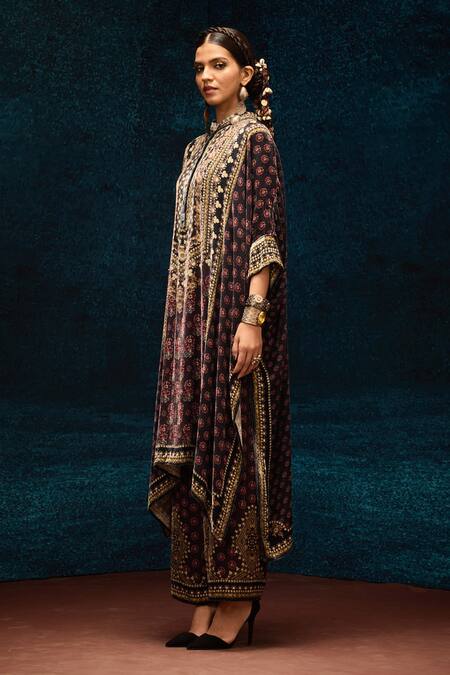 Buy_Rajdeep Ranawat_Burgundy Silk Bandeau Neck Ajrakh Printed Asymmetric Kurta _Online_at_Aza_Fashions
