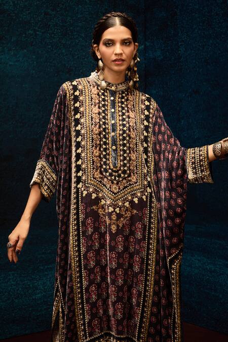 Shop_Rajdeep Ranawat_Burgundy Silk Bandeau Neck Ajrakh Printed Asymmetric Kurta _Online_at_Aza_Fashions