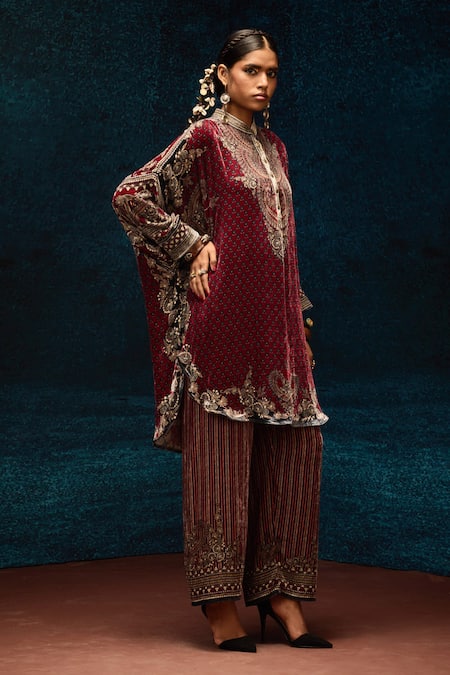 Shop_Rajdeep Ranawat_Maroon Silk Bandeau Neck Ajrakh Print Kurta _Online_at_Aza_Fashions