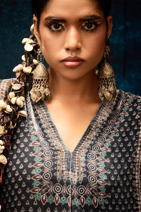 Rajdeep Ranawat_Black Silk, Velvet Embroidery V-neck Ajrakh Printed Kimono Tunic _at_Aza_Fashions
