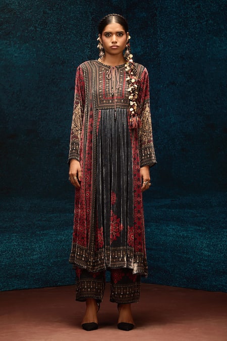 Rajdeep Ranawat Black Silk, Velvet Embroidery Collared Ajrakh Print Anarkali Tunic Online at Aza Fashions Rajdeep Ranawat_Black Silk, Velvet Embroidery Collared Ajrakh Print Anarkali Tunic _Online_at_Aza_Fashions