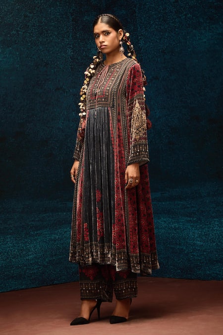 Buy Rajdeep Ranawat Black Silk, Velvet Embroidery Collared Ajrakh Print Anarkali Tunic Online at Aza Fashions Buy_Rajdeep Ranawat_Black Silk, Velvet Embroidery Collared Ajrakh Print Anarkali Tunic _Online_at_Aza_Fashions