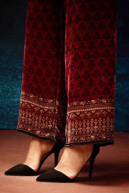 Buy Rajdeep Ranawat Maroon Silk, Velvet Ajrakh Print Straight Pant Online at Aza Fashions Buy_Rajdeep Ranawat_Maroon Silk, Velvet Ajrakh Print Straight Pant _Online_at_Aza_Fashions
