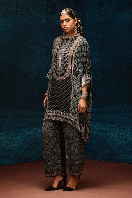 Rajdeep Ranawat_Black Silk Embroidery Ajrakh Printed Velvet Pant _Online_at_Aza_Fashions