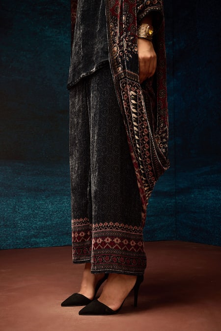 Rajdeep Ranawat_Black Silk Ajrakh Printed Velvet Pant _at_Aza_Fashions