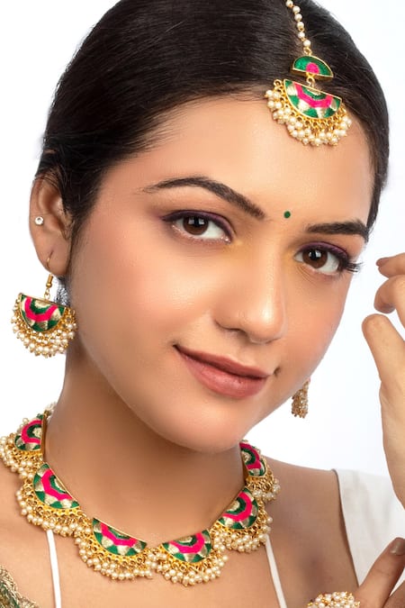 Buy Bauble Bazaar Green Pearls, Embroidery Fern Scallop Choker Set Online at Aza Fashions Buy_Bauble Bazaar_Green Pearls, Embroidery Fern Scallop Choker Set _Online_at_Aza_Fashions