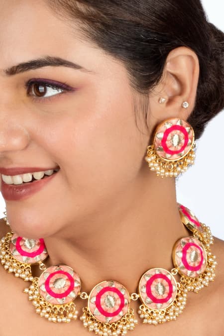 Bauble Bazaar Peach Pink Embroidered Jewellery Set 