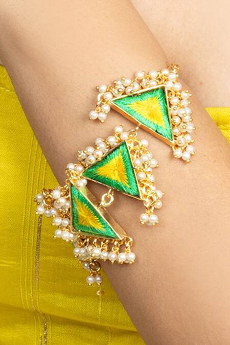 Bauble Bazaar_Green Pearls, Embroidery Triangle Thread Choker Set _Online_at_Aza_Fashions