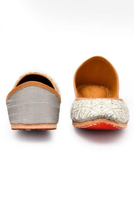 Shop_LA Fiza_Silver Cut Work, Pearls And Cutdana Embroidered Juttis_Online_at_Aza_Fashions