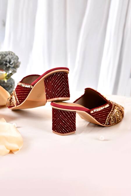 Buy_LA Fiza_Maroon Cut Work, Sequins, Beads Cutdana And Embroidered Mule Heels