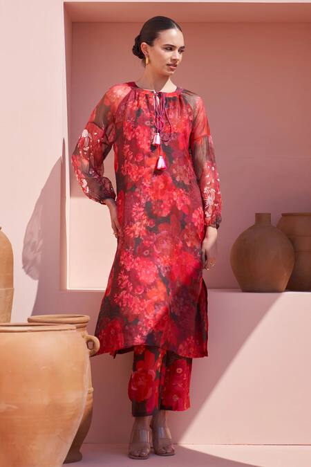 Archana Shah Brown Organza Embroidery, Sequins Round Neck Floral Print Kurta Set With Pant Online at Aza Fashions Archana Shah_Brown Organza Embroidery, Sequins Round Neck Floral Print Kurta Set With Pant _Online_at_Aza_Fashions