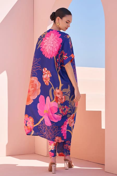 Archana Shah Floral Sequin Embroidered Kaftan Set