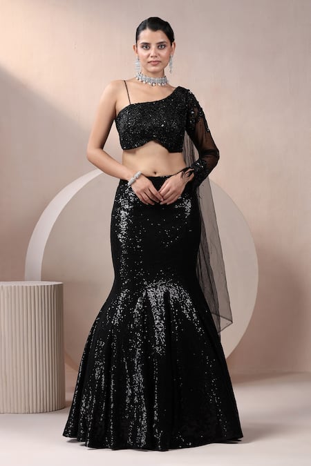 Chaashni by Maansi and Ketan Black Mermaid Lehenga & Embroidered Blouse 