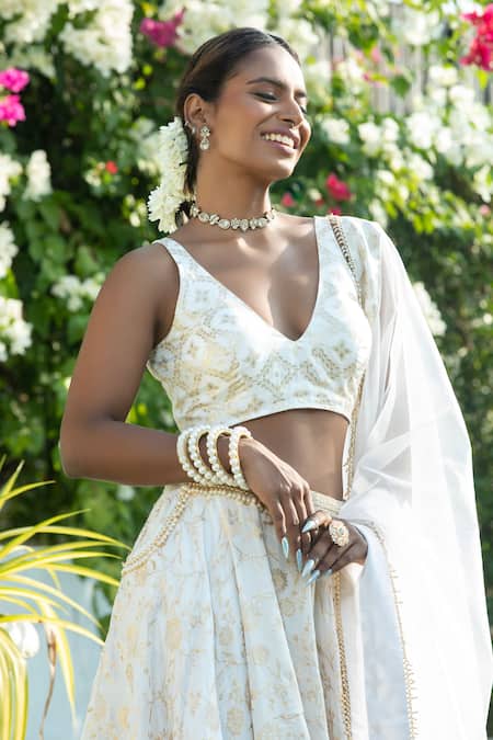 Buy_Monk & Mei By Sonia Anand_Ivory Silk, Brocade Pearls V-neck Floral Woven Lehenga Set _Online_at_Aza_Fashions