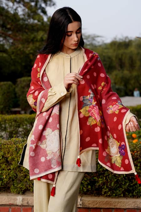 Shop_Moh India_Red Floral And Polka Dot Woven Stole _at_Aza_Fashions