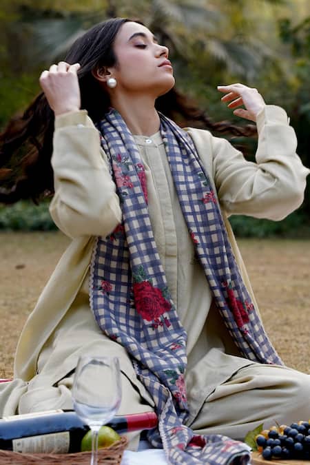 Moh India Beige Plaid Blossom Woven Stole Online at Aza Fashions Moh India_Beige Plaid Blossom Woven Stole _Online_at_Aza_Fashions